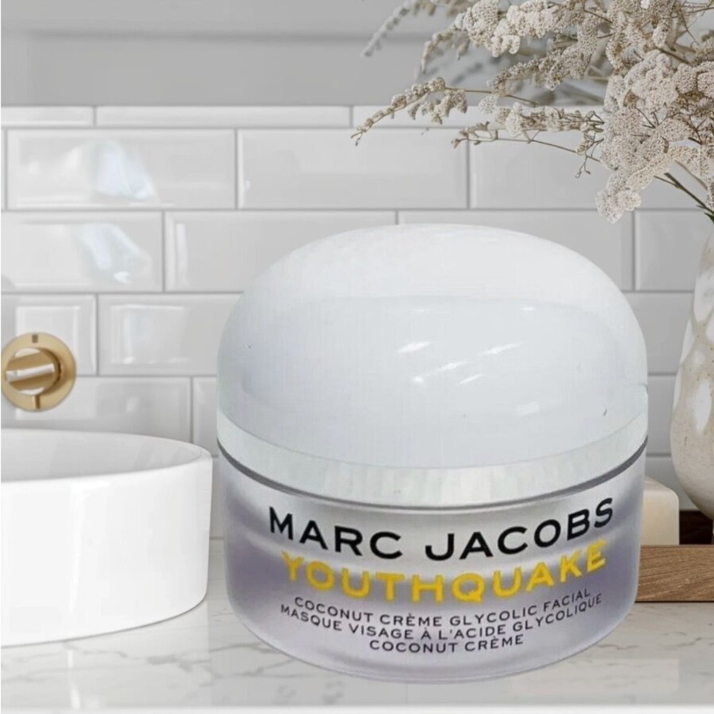 Brand new! Marc Jacob’s YOUTHQUAKE coconut crème facial.New without box, sealed